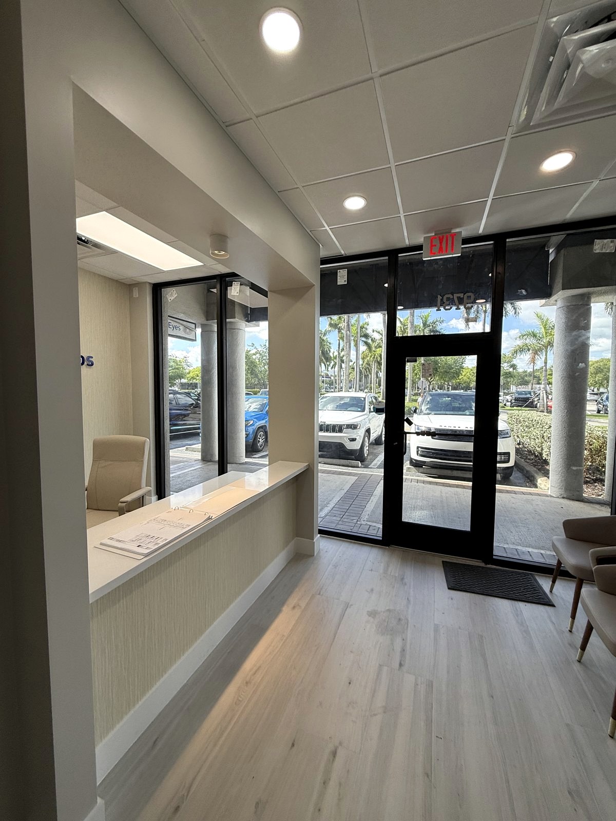 Commercial exterior glass storefront